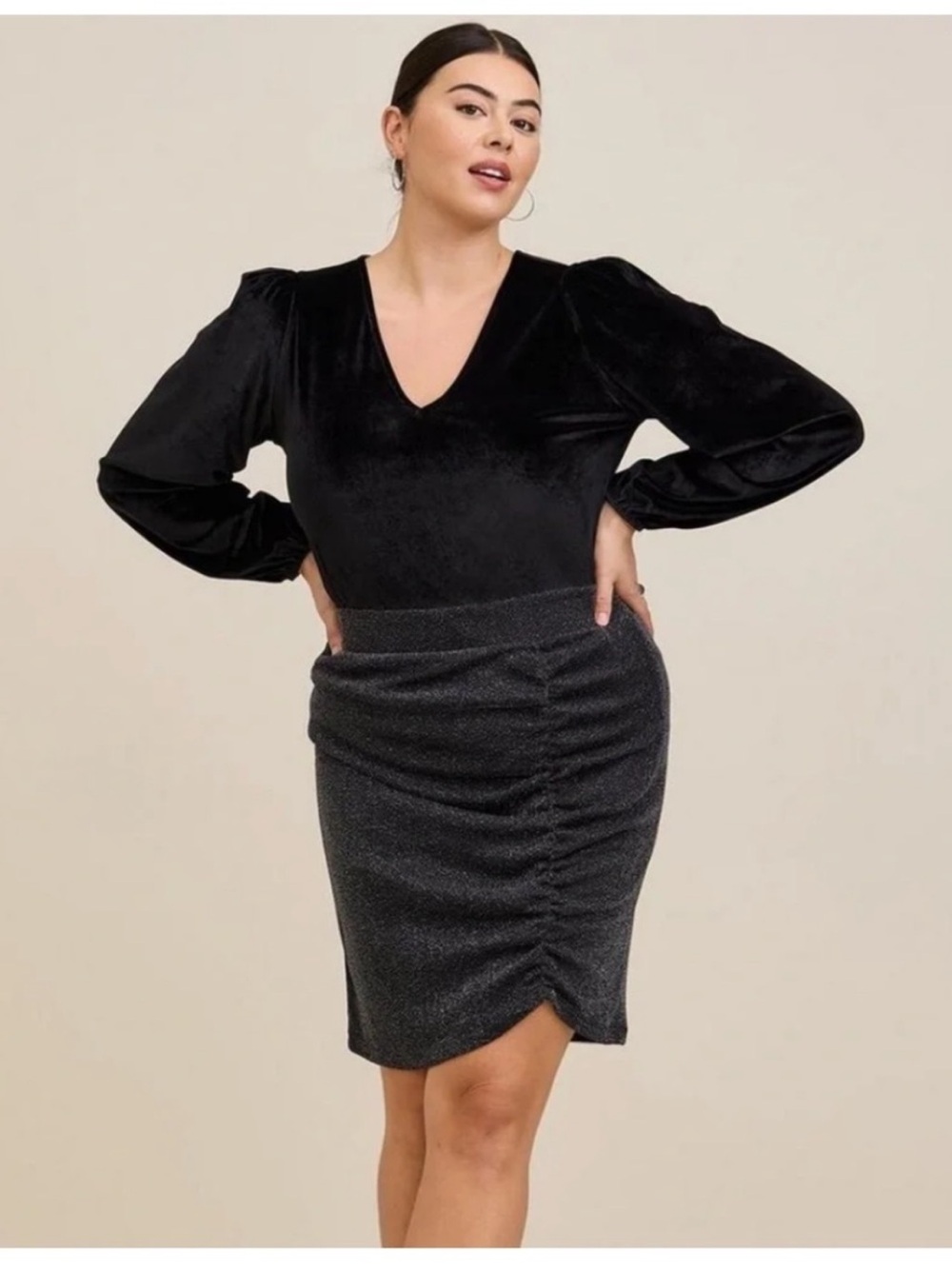 NWT Torrid Black Metallic Ruched Pencil Skirt Size 00 Party Holiday